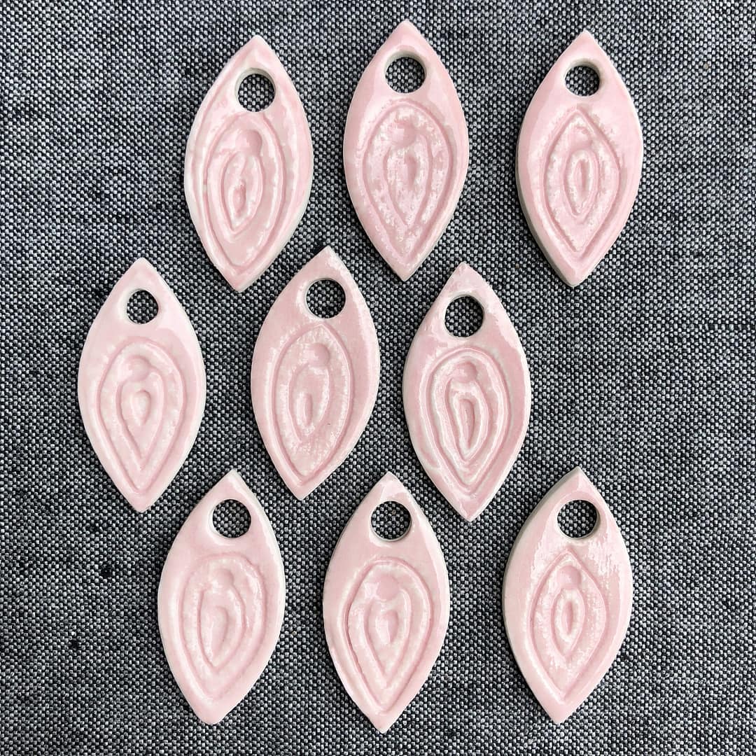 Pendentif Vulve Rose Audace – Image 6